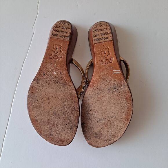 Mystique Crystal Embellished Jeweled Leather Wedge Sandals Tan Womens Size 7 - Picture 8 of 9